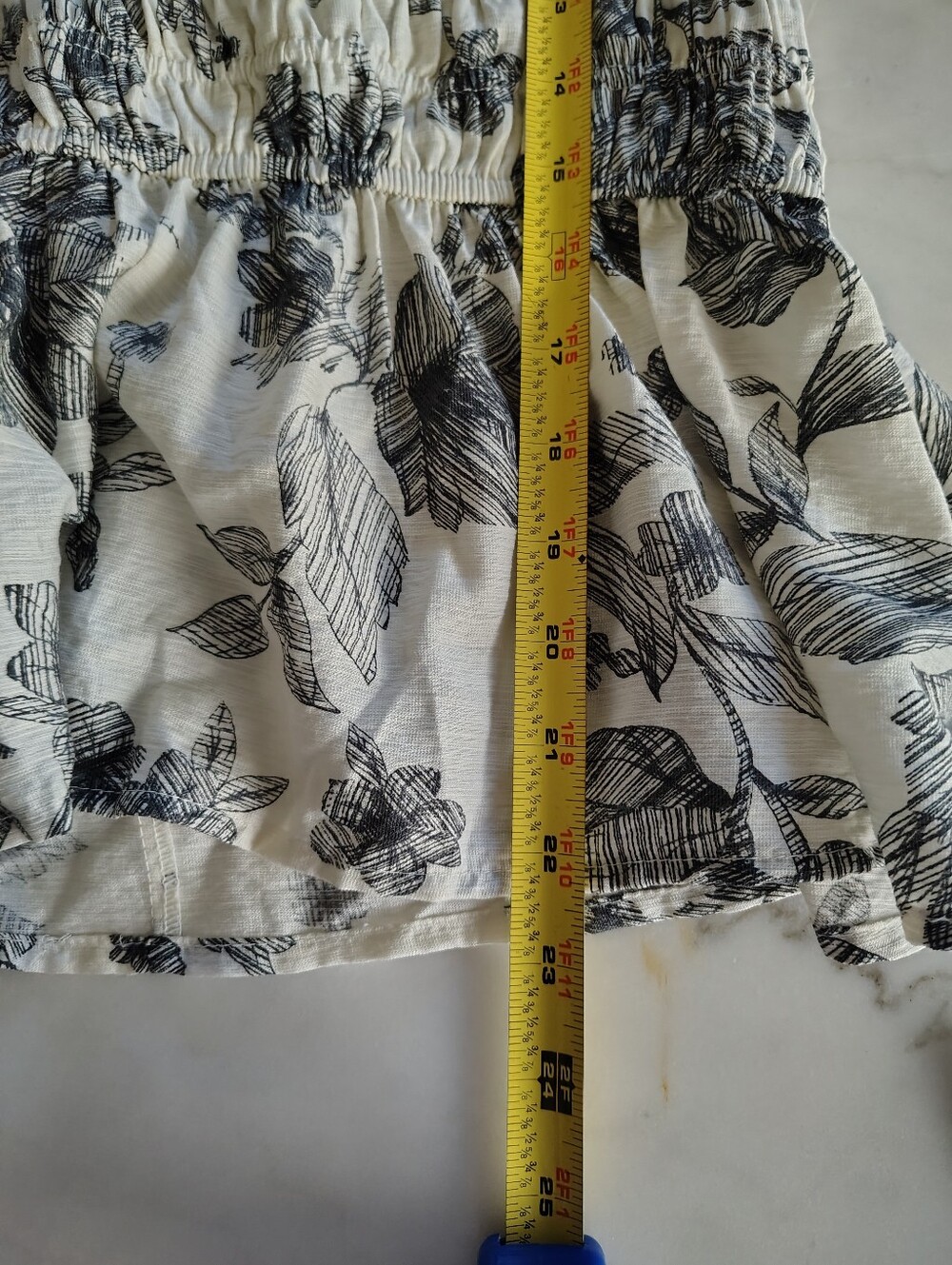 Mine Anthropologie White Summer Lightweight Black Toile Floral Blouse Size Large - Picture 8 of 11